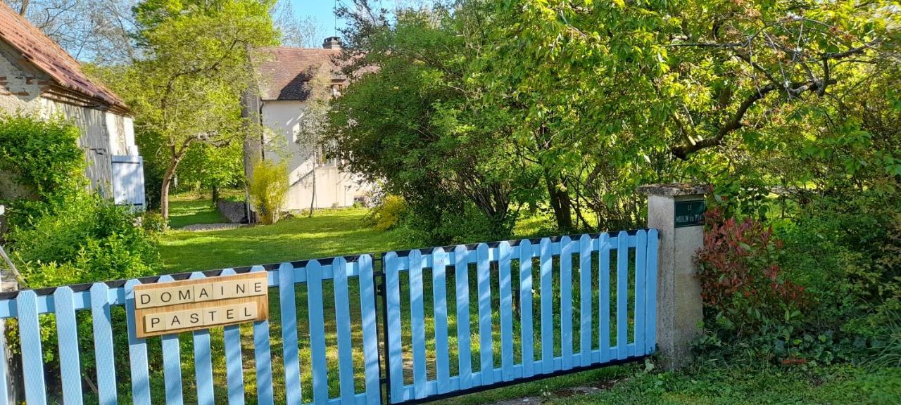 Domaine Pastel Bed & Breakfast Besson Eksteriør bilde